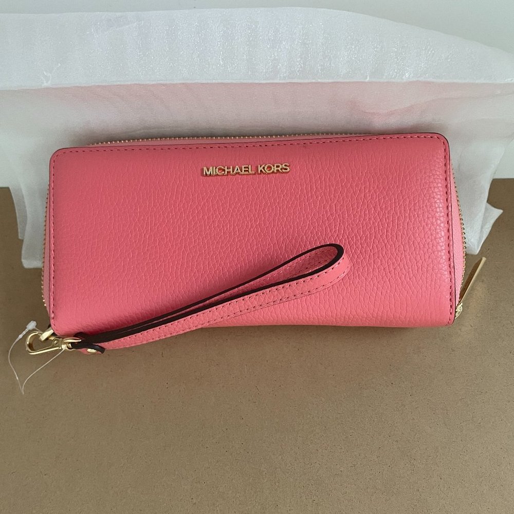 Michael Kors Continental Wallet Wristlet